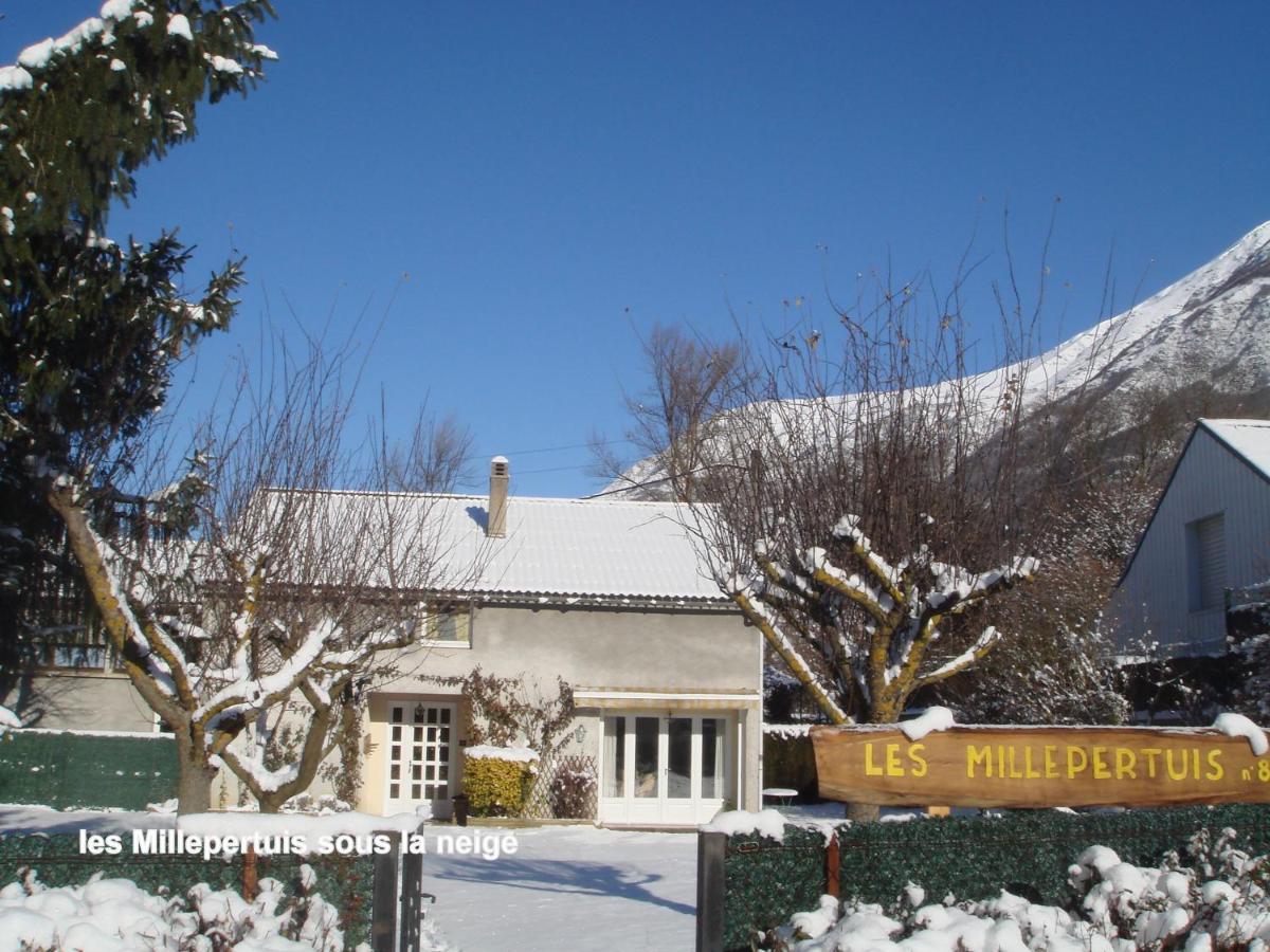 Les Millepertuis Villa Luz-Saint-Sauveur Exterior photo